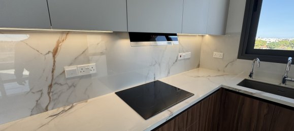 Квартира с 2 спальнями в Ларнака, Кипр № 26447 9