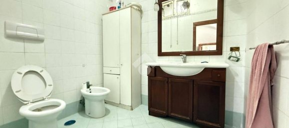 4 bedrooms Apartment in Naples, Italy No. 311732 18