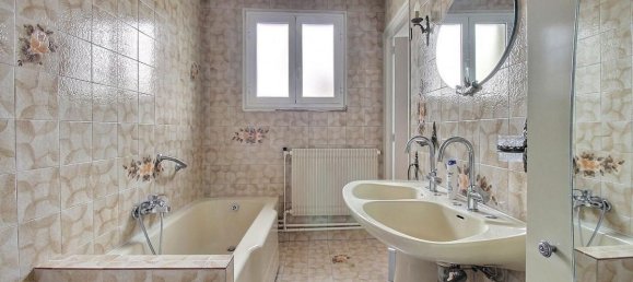 5 غرف نوم منزل في Romainville, France رقم 151283 19