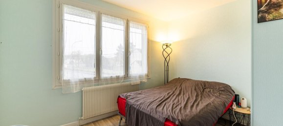 7 bedrooms House in Chateauroux, France No. 93827 23