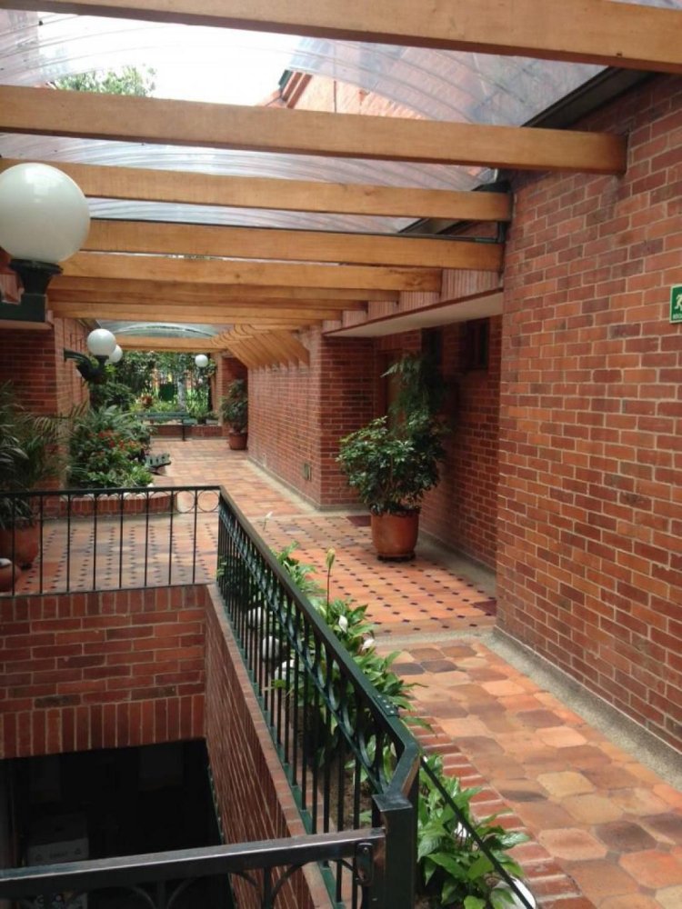 3 bedrooms House in Bogota, Colombia No. 14141