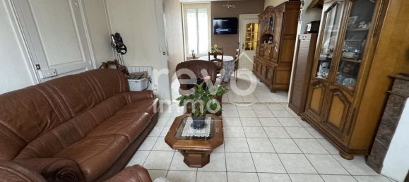 2 Schlafzimmer Haus in Le Mans, France, Nr. 98293 26