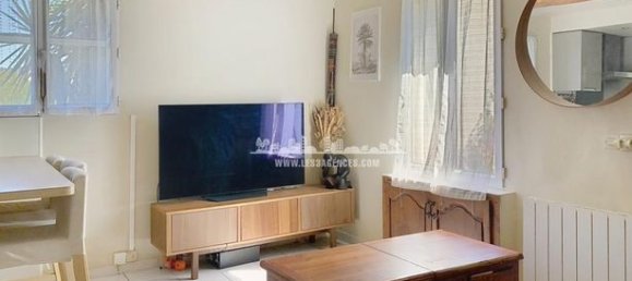 2 bedrooms House in Cogolin, France No. 314877 2