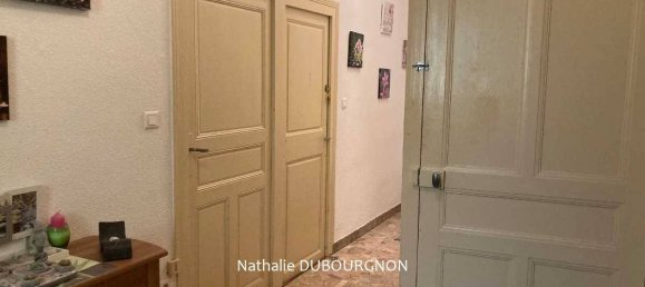 Edificio en Pont-de-Veyle, France 184 m² No. 202796 5