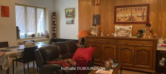 Edificio en Pont-de-Veyle, France 184 m² No. 202796 3