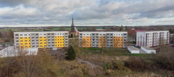 4 rooms Apartment in Mecklenburgische Seenplatte, Germany No. 325792 2