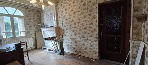 3 bedrooms House in Donnezac, France No. 201664 8