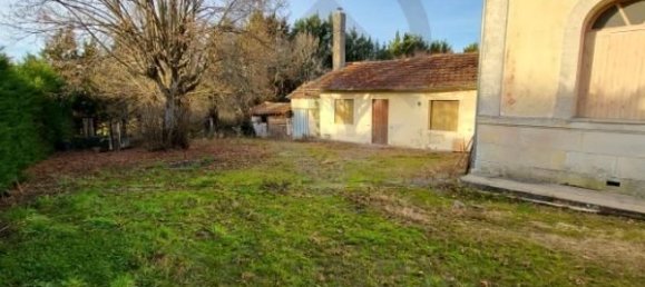 3 bedrooms House in Donnezac, France No. 201664 4