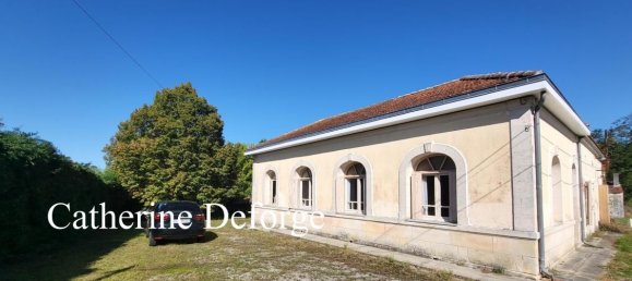 3 bedrooms House in Donnezac, France No. 201664 9
