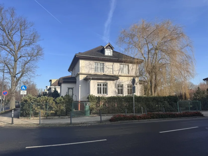 7 rooms Villa in Brandenburg, Germany No. 20944