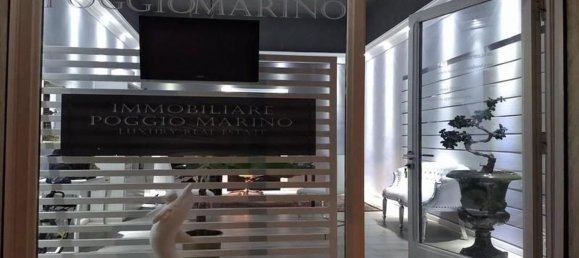 36 rooms Commercial property in Pietrasanta, Italy No. 79477 14