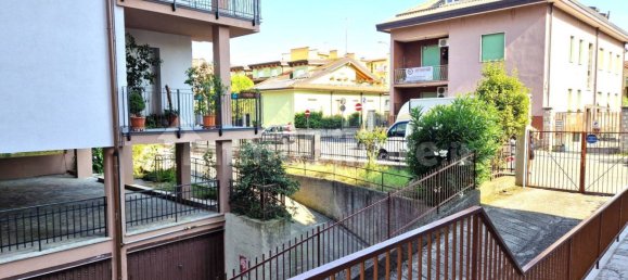 Apartamento de 1 dormitorio en Monza, Italy No. 381371 2