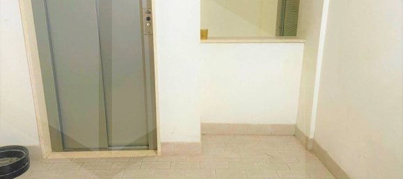 Estudio en Casamassima, Italy No. 23812 5