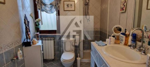 4 bedrooms Villa in Lucca, Italy No. 62124 14