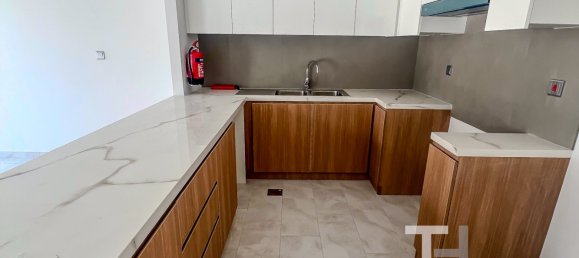 3 bedrooms Townhouse in Dubai Land, UAE No. 33274 3