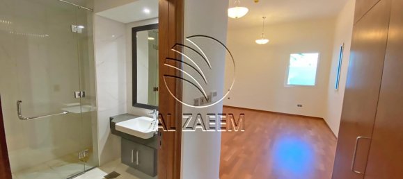 7 bedrooms Villa in The Marina, UAE No. 29642 11