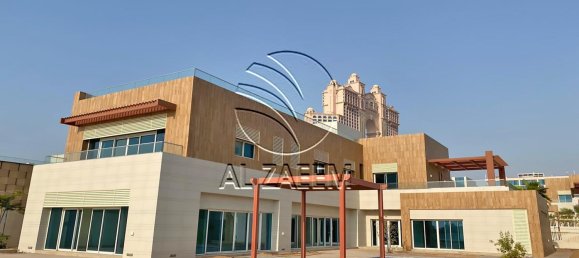 7 bedrooms Villa in The Marina, UAE No. 29642 4