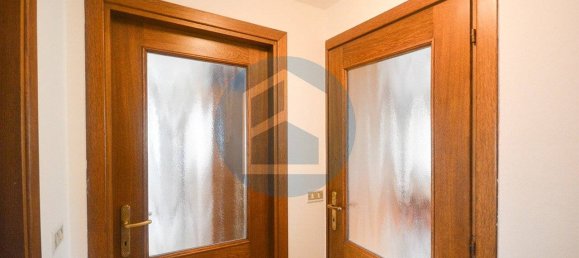 3 bedrooms House in Pian Camuno, Italy No. 303670 14