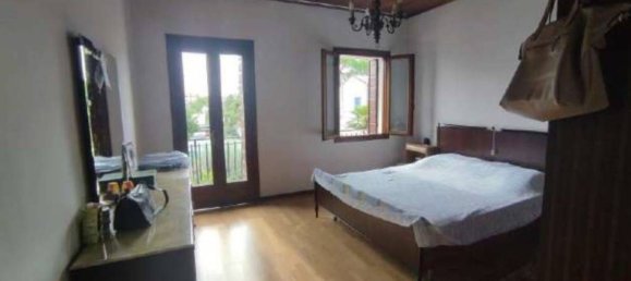 4 rooms House in Montebelluna, Italy No. 212991 8