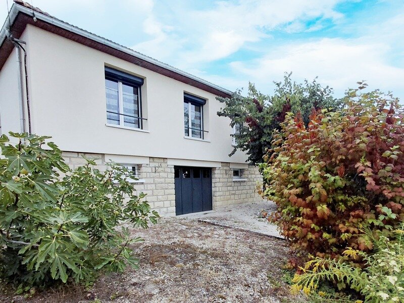 Casa T3 em Saint-Florentin, France N.º 358422