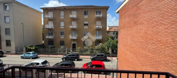 Квартира с 4 комнатами в Верчелли, Италия № 266986 23