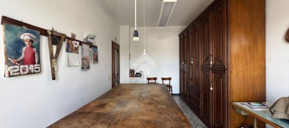 Квартира с 4 комнатами в Верчелли, Италия № 266986 29