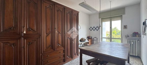 Квартира с 4 комнатами в Верчелли, Италия № 266986 19