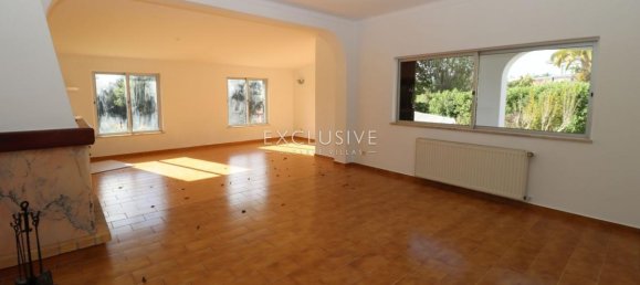 3 bedrooms Villa in Lagoa, Portugal No. 7584 5