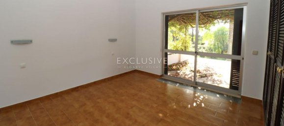 3 bedrooms Villa in Lagoa, Portugal No. 7584 10