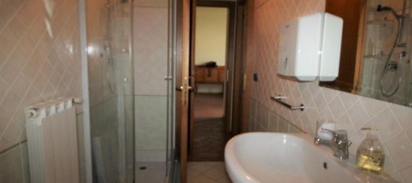 3-Zimmer Wohnung in Montevarchi, Italy, Nr. 227420 9