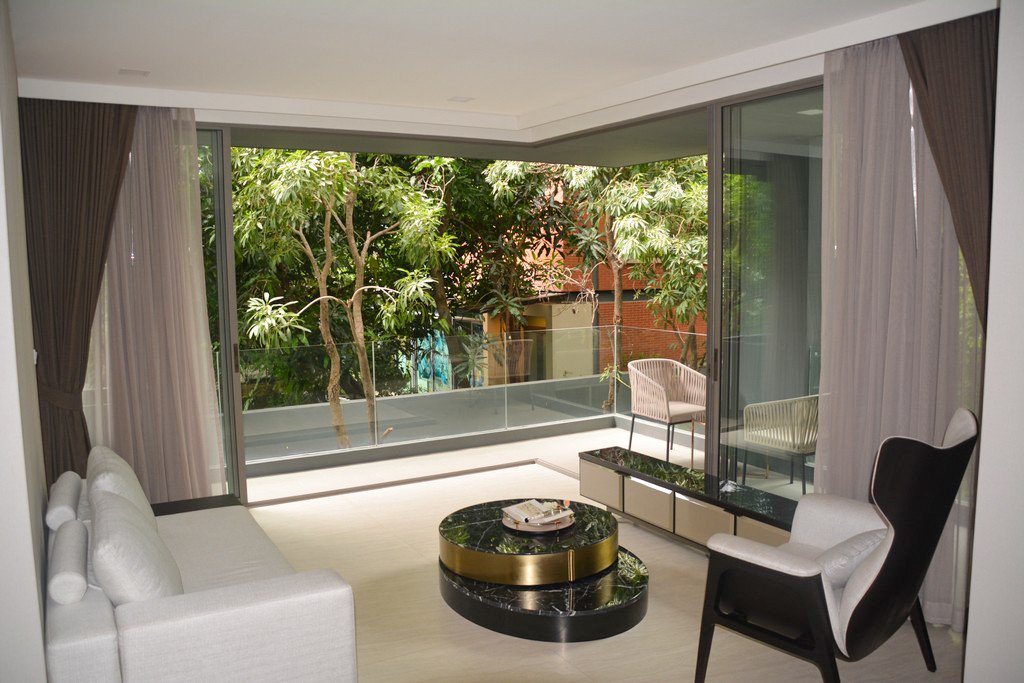 2 bedrooms Condo in Bangkok, Thailand No. 6958