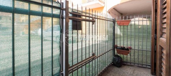 3 rooms Apartment in Misinto, Italy No. 42280 22