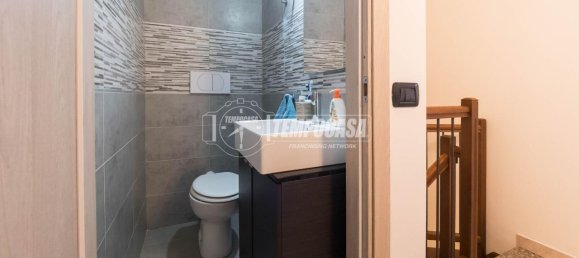 3 rooms Apartment in Misinto, Italy No. 42280 18