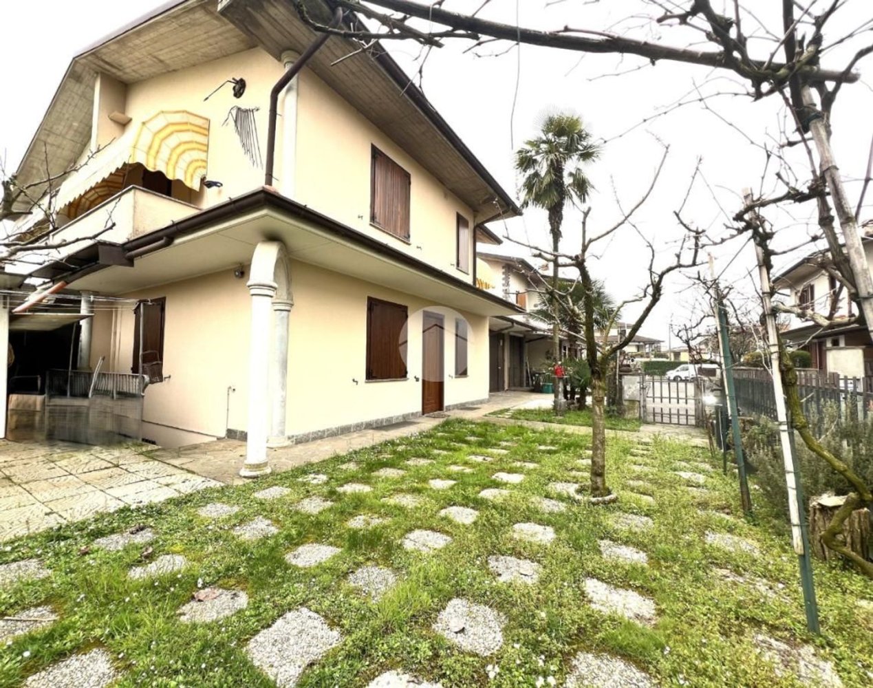 4-salle Villa à Pontoglio, Italy No. 56663