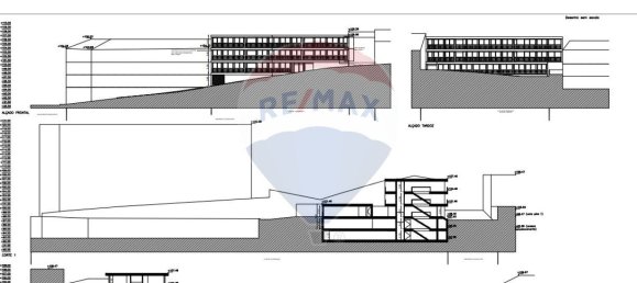 218m² Building in Porto, Portugal No. 33623 6