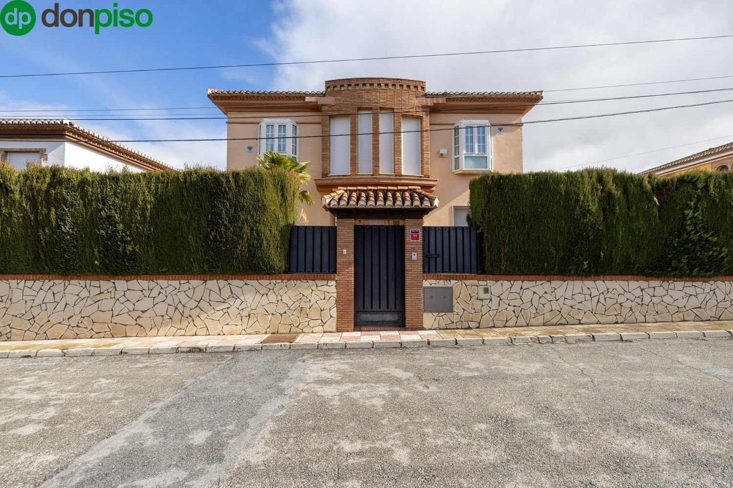 Дом с 4 спальнями в Кульяр-Вега, Испания № 26297