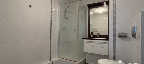 Studio in Lyon, France No. 348651 5