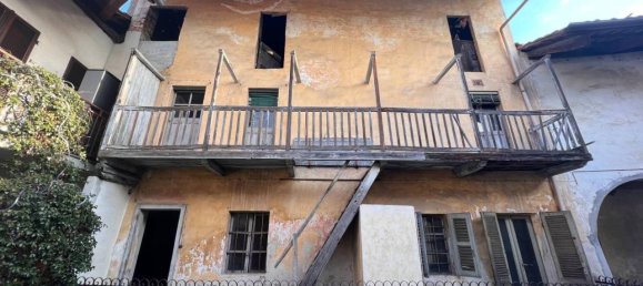 6 rooms House in Oglianico, Italy No. 122815 4