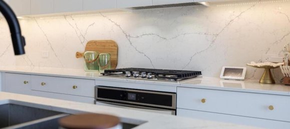 4 bedrooms House in Alberta, Canada No. 1234 4