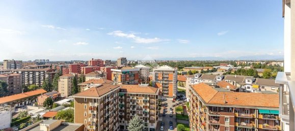 3 Schlafzimmer Wohnung in Milan, Italy, Nr. 357909 10