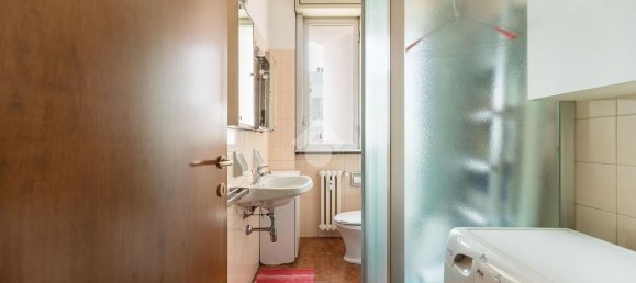 3 Schlafzimmer Wohnung in Milan, Italy, Nr. 357909 6