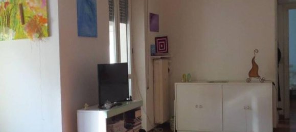 Квартира с 3 комнатами в Удине, Италия № 35626 10