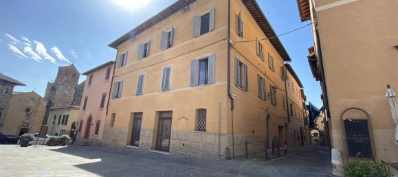 2 bedrooms Apartment in Chiusi, Italy No. 232253 3