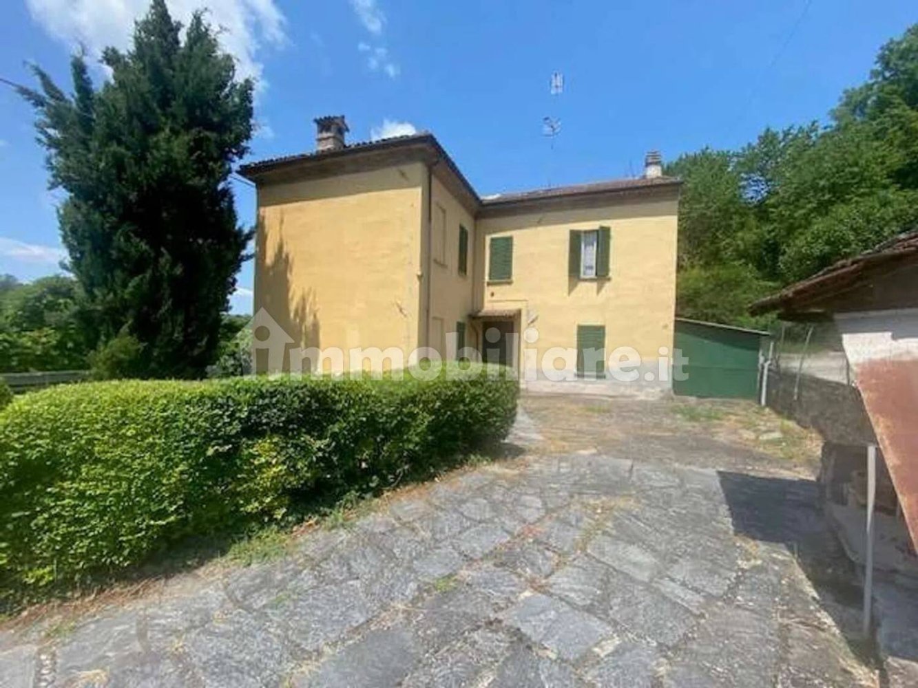 5 bedrooms Villa in Rivanazzano Terme, Italy No. 340653
