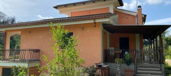 Вилла с 3 спальнями в Фьюмичино, Италия № 74431 13