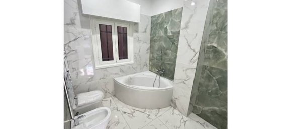 4غرفة شقة في Rome, Italy رقم 16670 34