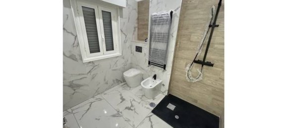 4غرفة شقة في Rome, Italy رقم 16670 27