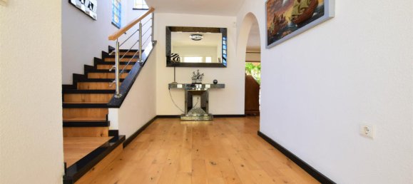 3 bedrooms Villa in Torrevieja, Spain No. 8585 5