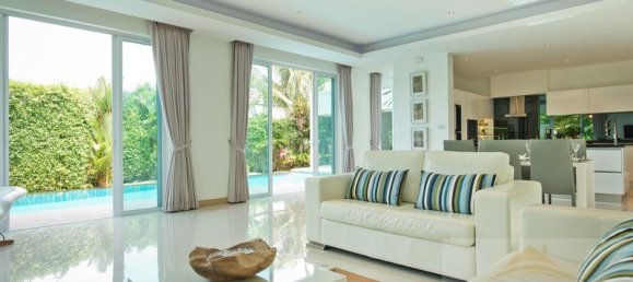 3 bedrooms Cafe / restaurant in Pattaya, Thailand No. 960 26