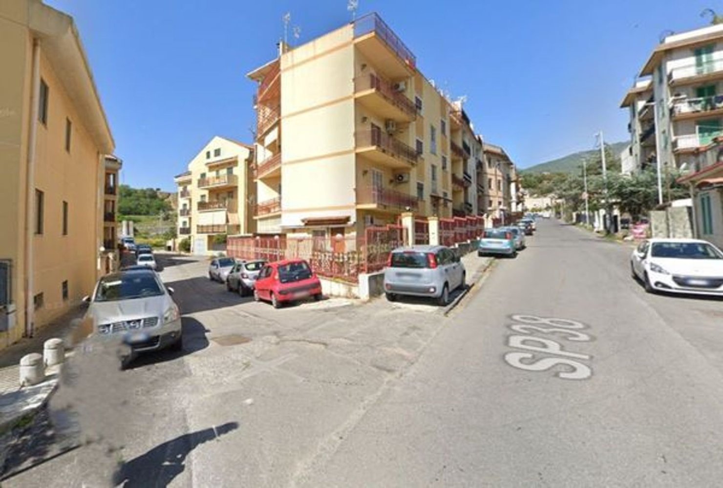 4غرفة شقة في Messina, Italy رقم 43114